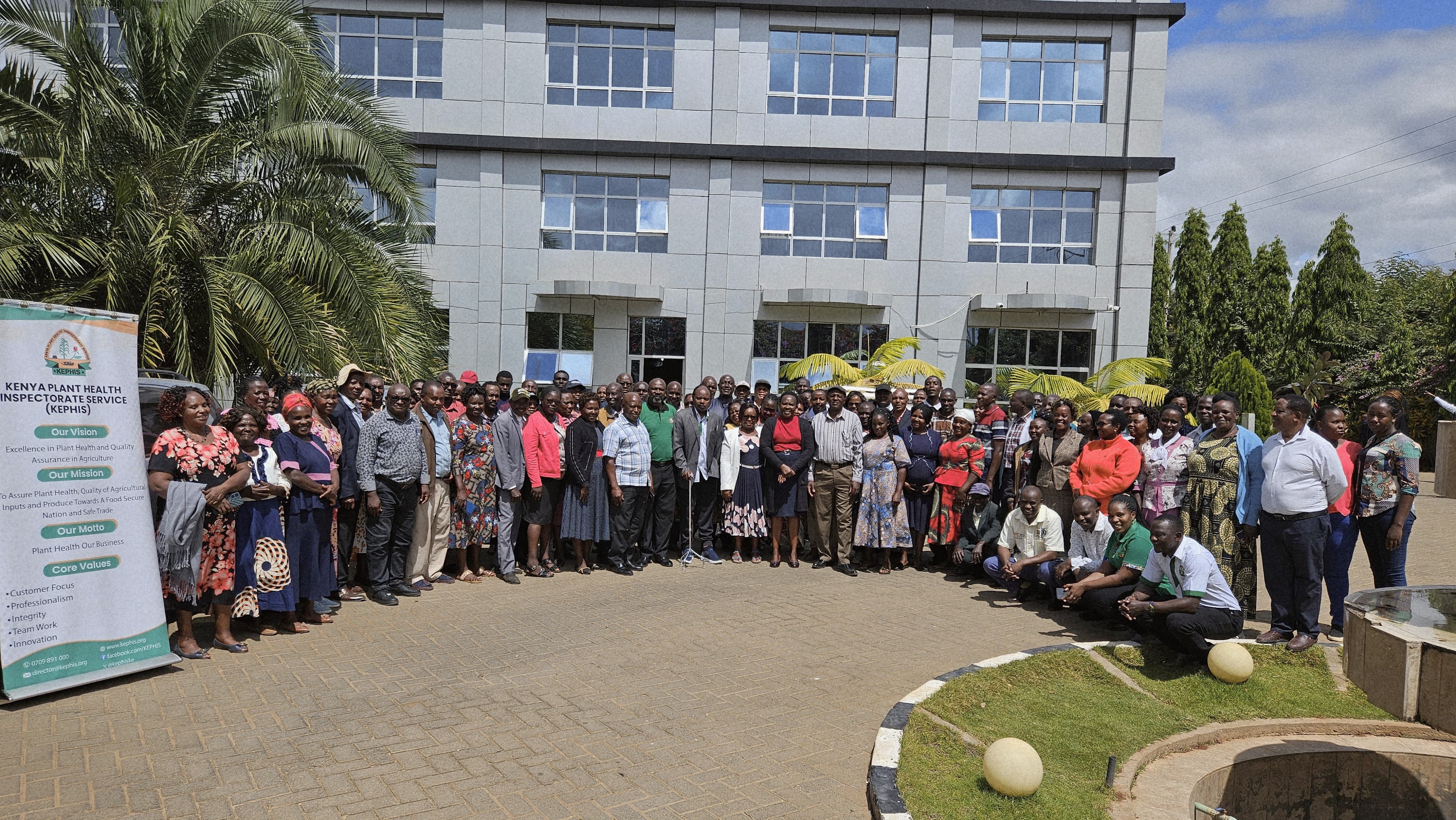 KEPHIS Empowers Makueni Farmers with Sustainable Pest Management Training to Boost Mango and Avocado Exports